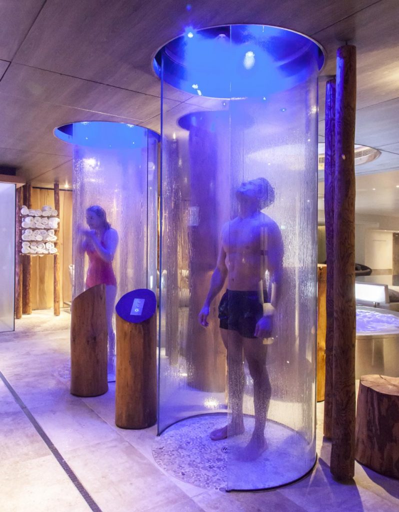Champneys-Forest-Mere-Spa-Design-showers