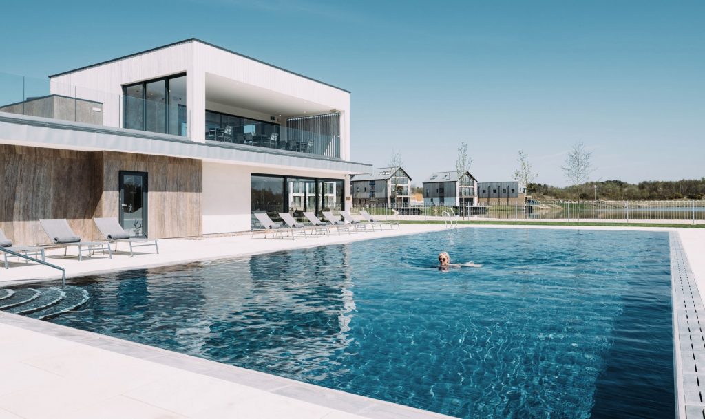 Silverlake-Dorset-Spa-Designers-Exterior-Pool-view