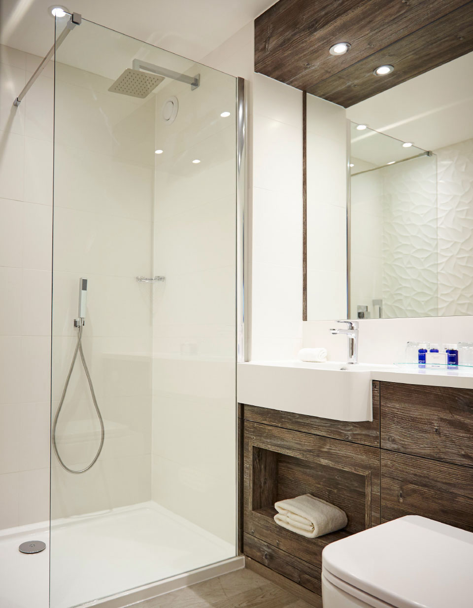 wyboston-hotel-design-ensuite-design